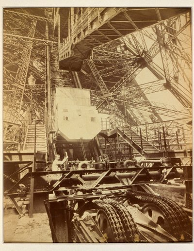 Laitteet Eiffel-tornin hissijärjestelmän käyttämiseen, n. 1888 tekijältä French Photographer