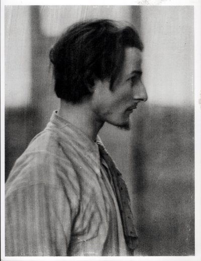 Henri Gaudier-Brzeska (1891-1915) tekijältä French Photographer