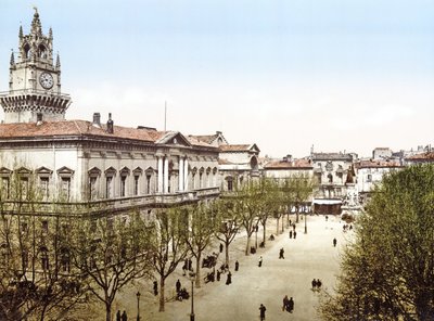 Avignonin kaupungintalo ja Place de l