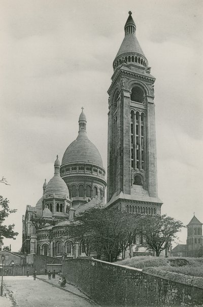 La Basilique du Sacre-Coeur, Campanile, Basilica of Sacre-Coeur ja Campanile (valokaiverrus) tekijältä French Photographer