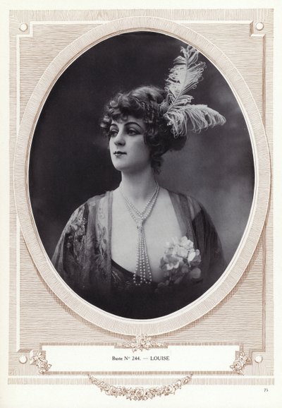 Pierre Imansin luoma mallinukke (s/w-kuva) tekijältä French Photographer