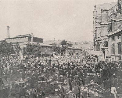 Pariisi: Keskustori ja Saint Eustachen kirkko (m/w kuva) tekijältä French Photographer