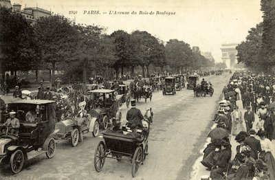 Pariisi, Avenue Du Bois De Boulogne tekijältä French Photographer