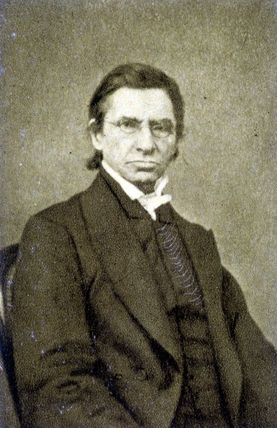 Maximilian Emile Littré (1801 - 1881) muotokuva vuonna 1869 tekijältä French Photographer
