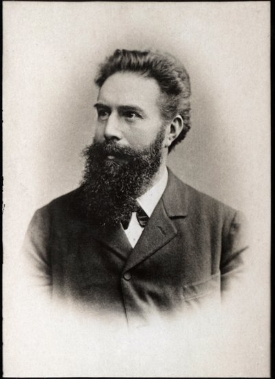 Muotokuva Wilhelm Conrad Roentgenista tai Rontgenista (1845-1923), saksalaisesta fyysikasta. tekijältä French Photographer