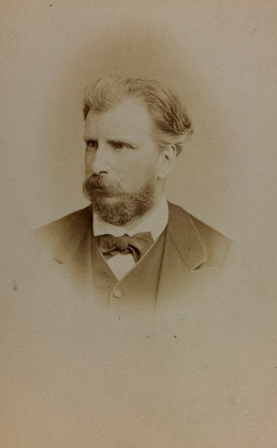 Ranskalaisen taidemaalarin William Bouguereaun muotokuva; käyntikortti (m/w kuva) tekijältä French Photographer