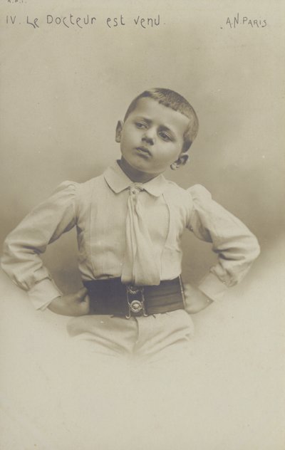 Pienen pojan muotokuva (m/w kuva) tekijältä French Photographer