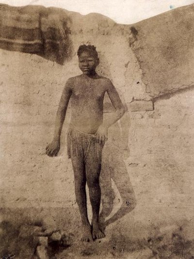 Nuori tyttö Darfurista, Pierre Tremaux