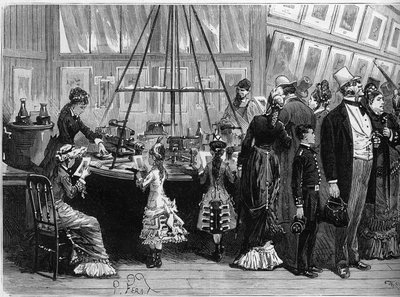 Vuoden 1878 maailmannäyttely Pariisissa: fotoglyptiset tulosteet fotokromipaviljongissa. Kaiverrus "" Le Monde Illustré" -julkaisussa nro 1125, 19. lokakuuta 1878. tekijältä French School