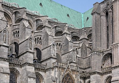 Näkymä eteläpuolen tukipuille tekijältä French School