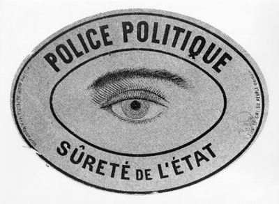 Ilmoitus, joka on todennäköisesti julkaistu Le Cri du Peuple -sanomalehdessä, poliisi takavarikoi vuonna 1886 tekijältä French School