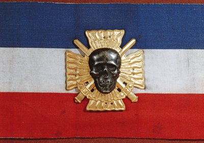 CROIX-FEU: n käsivarsi, 1930- (kangas ja metalli) tekijältä French School