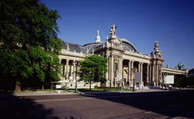 Grand Palaisin julkisivu, rakensivat Henri Deglane (1855-1931), Albert Louvet (1860-1936) ja Albert Thomas (1847-1907), 1897-1900 tekijältä French School