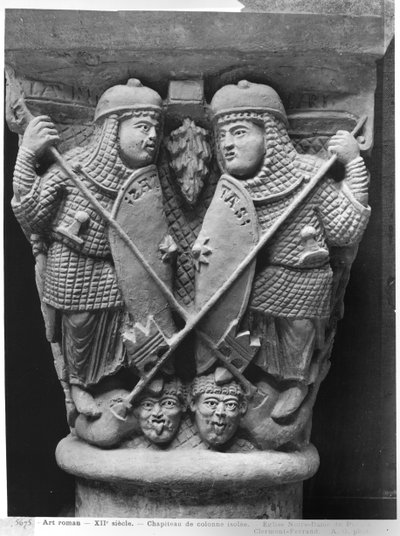 Anteliaisuus ja hyväntekeväisyys lävistämässä kaksi pahetta, pääkaupunki, joka kuvaa paheiden taistelua hyveitä vastaan, Notre-Dame-du-Portin kirkosta Clermont-Ferrandissa (kipsistä valettu) (s) tekijältä French School