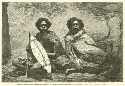 Australian alkuperäiskansat (Victorian maakunta); toisessa heistä on eukalyptuksen tai banksian kuoresta tehty kilpi (kaiverrus) tekijältä French School