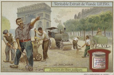 Huonekalut ja erilaiset esineet 1100- ja 1300-luvuilta tekijältä French School