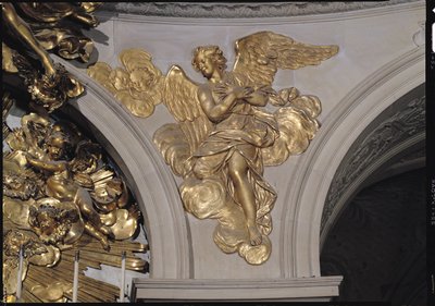 Ludvig XIV:n tyylinen enkeli, kaaresta kappelin suuren alttarin oikealle puolelle (kullattua pronssia) tekijältä French School