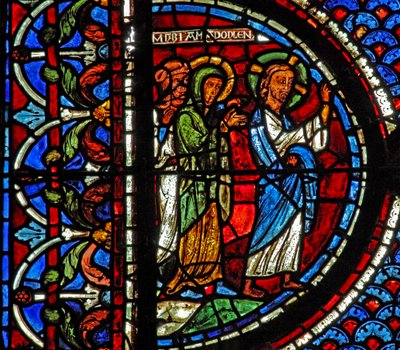 Maria Magdaleena -ikkuna: Maria, Martta ja Jeesus menevät Lasaruksen haudalle (w46) tekijältä French School