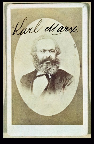 Karl Marxin (1818-93) valokuvallinen käyntikortti hänen allekirjoituksellaan tekijältä French School