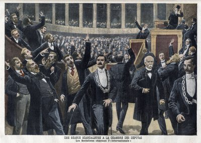 Sosialistit laulamassa The Internationalia Ranskan edustajainhuoneessa keskellä istuntoa Georges Clemenceaun (1841-1929) läsnä ollessa - "Le Petit Journal", toukokuu 1909 (kaiverrus) tekijältä French School
