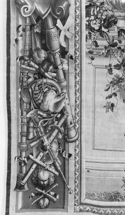 The Seasons kuvakudos, reunus, musiikki-instrumentit, n.1670, Gobelins Factory (yksityiskohta) tekijältä French School