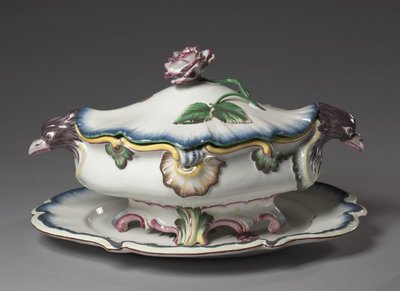 Tureen, valmistaja Strasbourg Factory, n. 1750 tekijältä French School