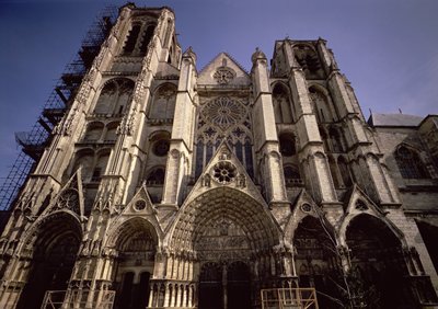 Näkymä läntiseen julkisivuun, 1300-1500-luku (katso lisätietoja numerosta 94674) tekijältä French School