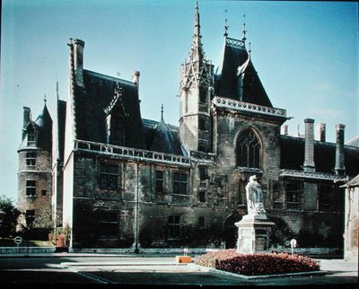 Näkymä ulkopuolelta, 1443-51 tekijältä French School