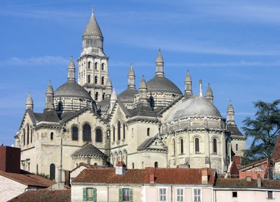 Näkymä ulkopuolelta, aloitettu vuonna 1125 tekijältä French School