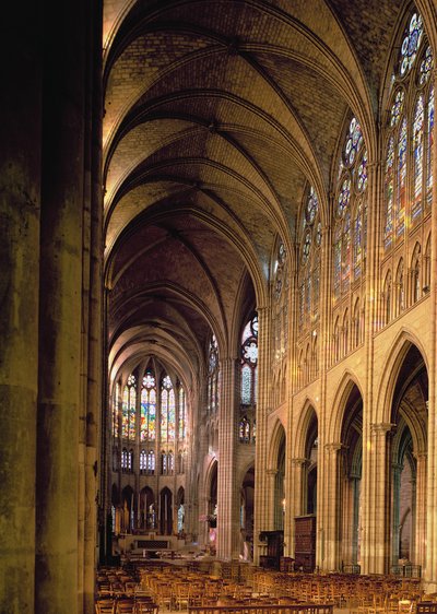 Näkymä nave-näkymästä itään tekijältä French School