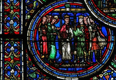 Ikkuna w23, joka esittää St Thomas Becketin Henrik II:n ja Ludvig VII:n kanssa tekijältä French School