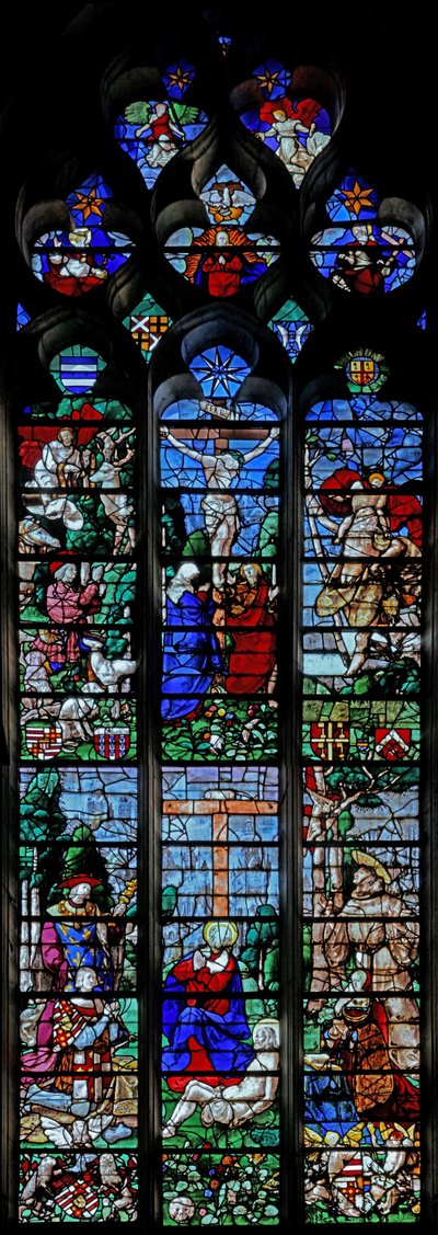 Ikkuna w25 kuvaa ristiinnaulitsemista Hubertin ja St Christopherin kanssa; Alla on luovuttaja Louis de Roncherolles ja vaimo Francoise de Halluin sekä St Louis ja St Francis tekijältä French School