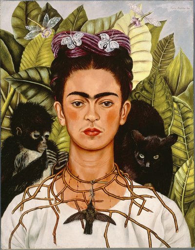 Omakuva piikkikaulakorun ja kolibrin kanssa tekijältä Frida Kahlo