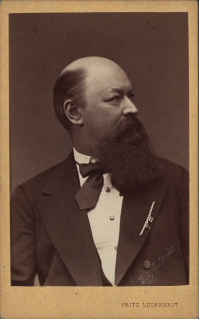 Muotokuva säveltäjä Franz von Suppèsta 1819-1895 n. 1880. tekijältä Fritz Luckhardt