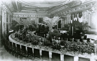 Metropolitan Clubin sisustus tekijältä G.P. Hall und Sohn