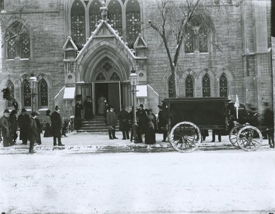Rouva Gilbertin hautajaiset, Bloomingdalen reformoitu hollantilainen kirkko, New York City tekijältä G.P. Hall und Sohn