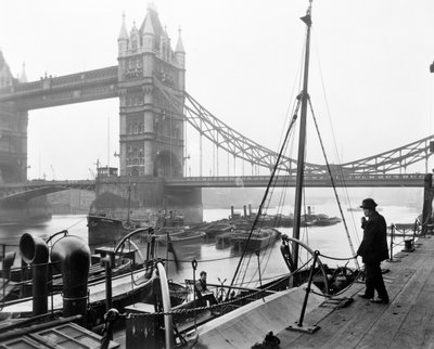 Tower Bridge, Stepney, Tower Hamlets, Lontoo tekijältä George Davison Reid