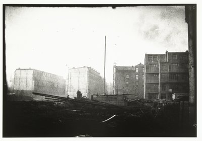 Uudisrakennus Jacob van Lennep -kanavan varrella Amsterdamissa tekijältä George Hendrik Breitner