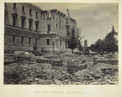 The New Capitol, Columbia, SC, 1865. tekijältä George N. Barnard