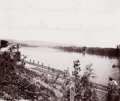 Näkymä Tennessee-joelle kohti Chattanoogaa, ca. 1864. tekijältä George N. Barnard