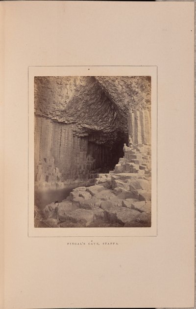 Fingalin luola, Staffa tekijältä George Washington Wilson
