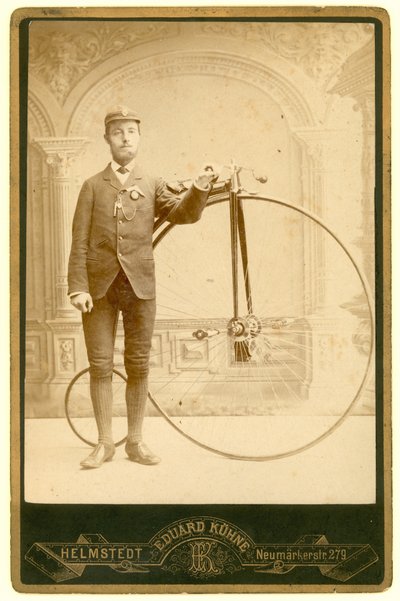 Saksalainen penninpyörittäjä (kuva) tekijältä German Photographer
