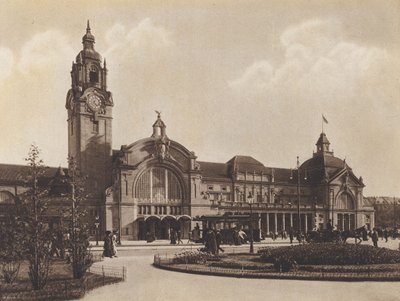 Wiesbaden, päärautatieasema (s/w-kuva) tekijältä German Photographer
