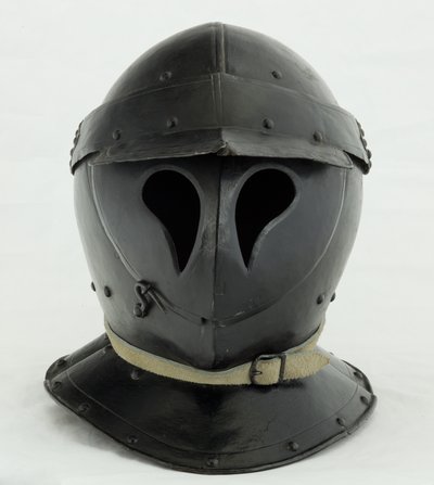 "Totenkopf"-muotoinen suljettu Burgonet, 1600-luvun alku (rauta ja musta maali nykyaikaisilla nahoilla) tekijältä German School