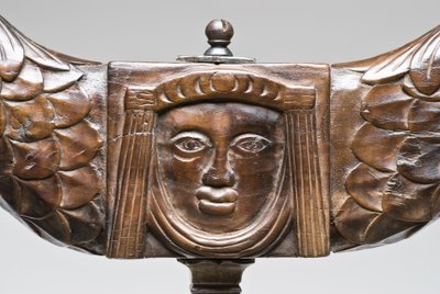 Käsitelty kaira, n. 1600 (päärynäpuu) (katso myös 701076-7) tekijältä German School