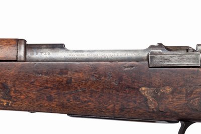 Boer Commandosin käyttämä Mauser 7 mm ratsuväen karabiini tekijältä German School