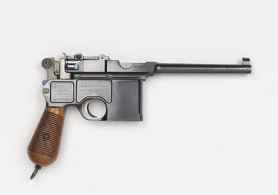 Mauser C96 7,63 mm pistooli tekijältä German School
