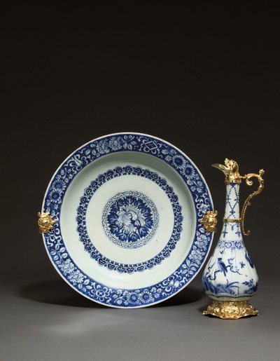 Asennettu kiinalainen astia ja astia, Augsburg, n. 1655-1660 (posliini ja hopeakullattu) (katso myös 1153958) tekijältä German School
