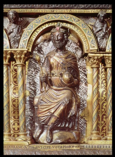Keisari Kaarle Suuren (742-814) pyhäkkö, yksityiskohta Henri IV:stä (1050-1106) 1215 (kulta- ja champleve-emali) tekijältä German School