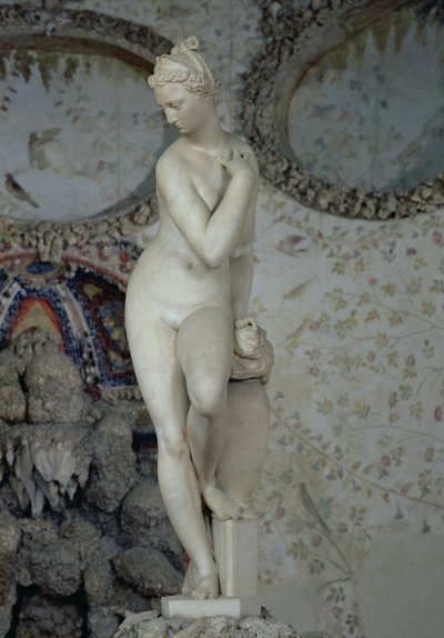 Venus astuu ulos kylpyltään, 1573 (marmori) tekijältä Giambologna